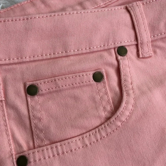 WOMAN WITHIN High Rise Jean Capris - Picture 2 of 9